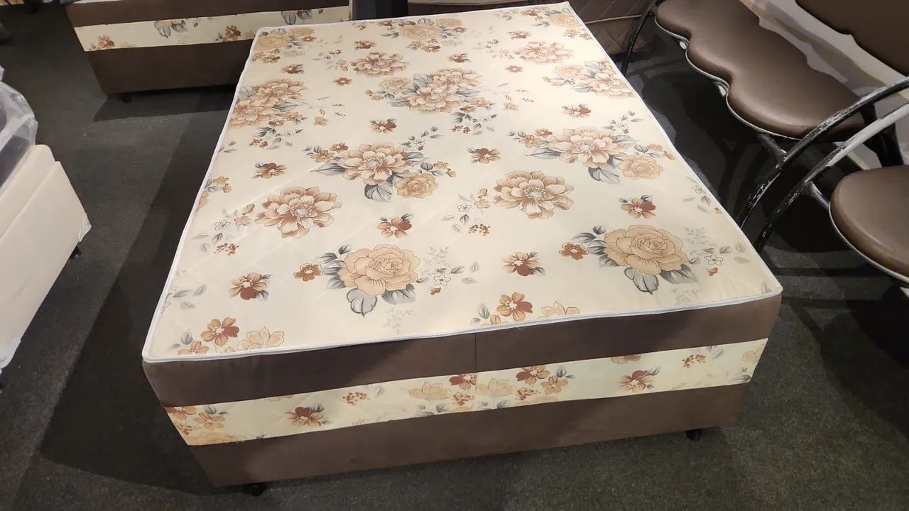 Cama box casal D28 levo hoje 