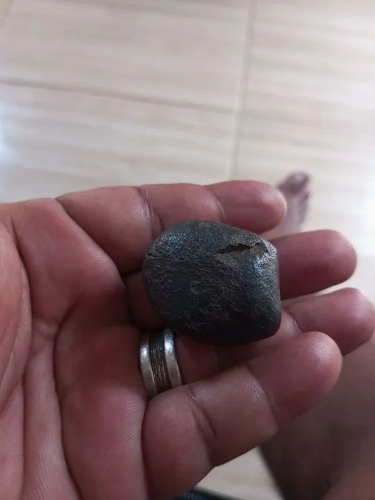 Está pedra preta não pega imã não sei o que e  - Foto 5