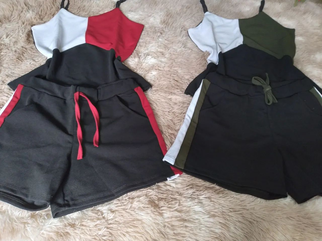 Conjunto blusa e short preto com detalhe tricolor  - Foto 2