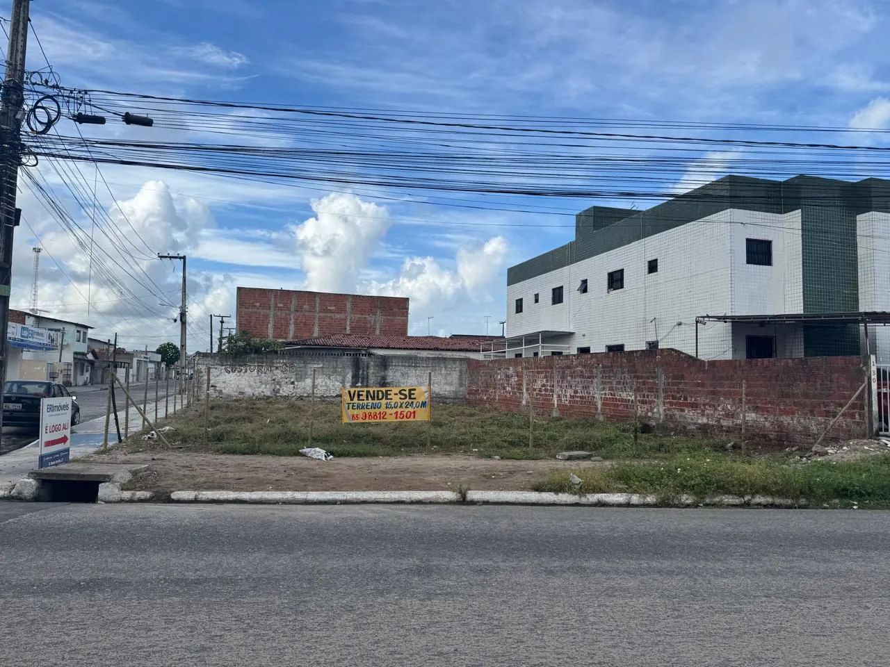 Baixei pra vender logo Excelente terreno paralelo a perimetral na entrada da rua do jarro - Foto 3