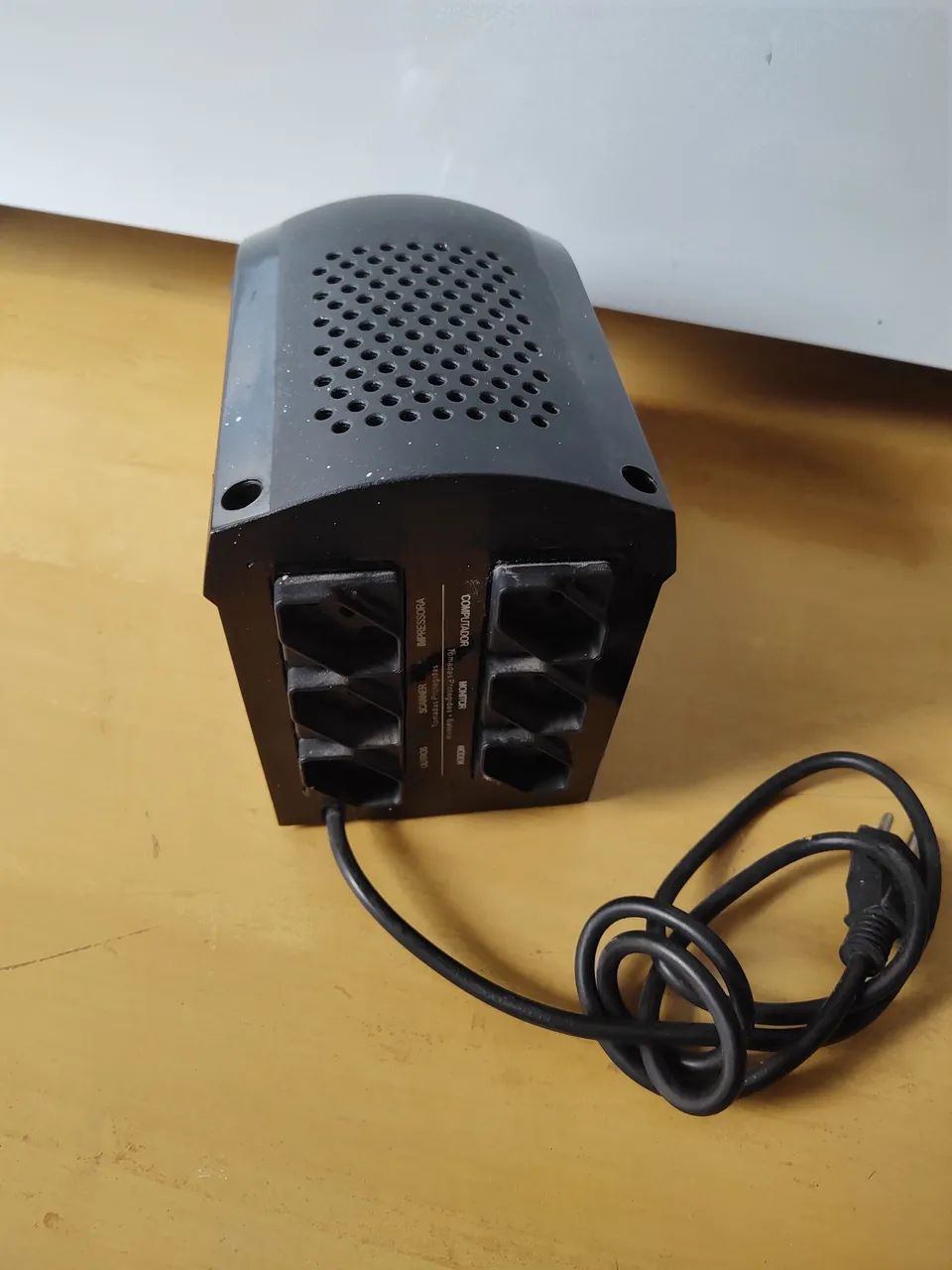 NOBREAK TS SHARA 500 VA 127W. MINI BK funcionando perfeitamente  - Foto 5