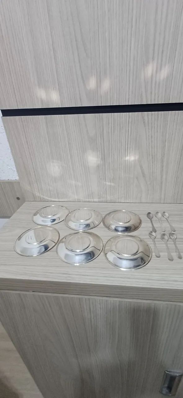 Antiguidade 6 Pires e colher de café. - Foto 3