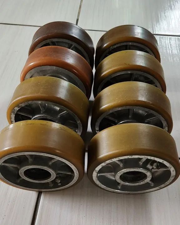 Rodas de alumínio com revestimento poliuretano 150x60mm.(Preço por peça) - Foto 3