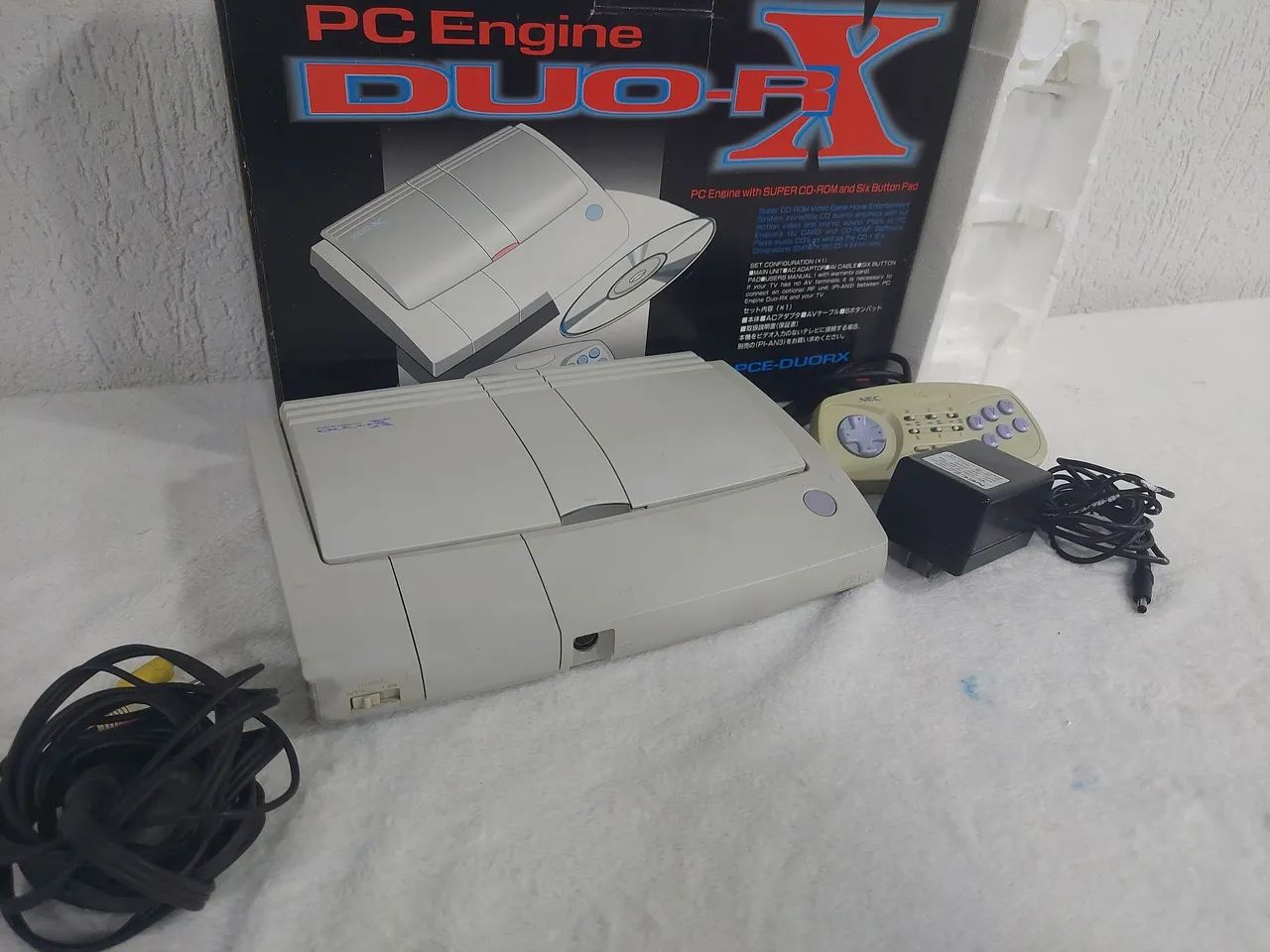 PC Engine Duo-R console de videogame