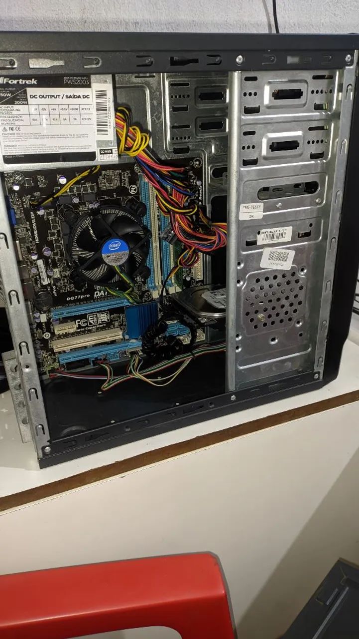 Gabinete de Computador PC Fly i3 quarta geração 4gigas ram - Foto 3