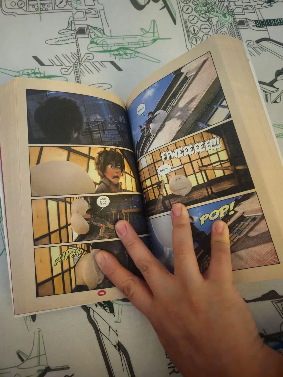 Livro Operação Big Hero 6 - História Cinematográfica em imagens - Foto 2