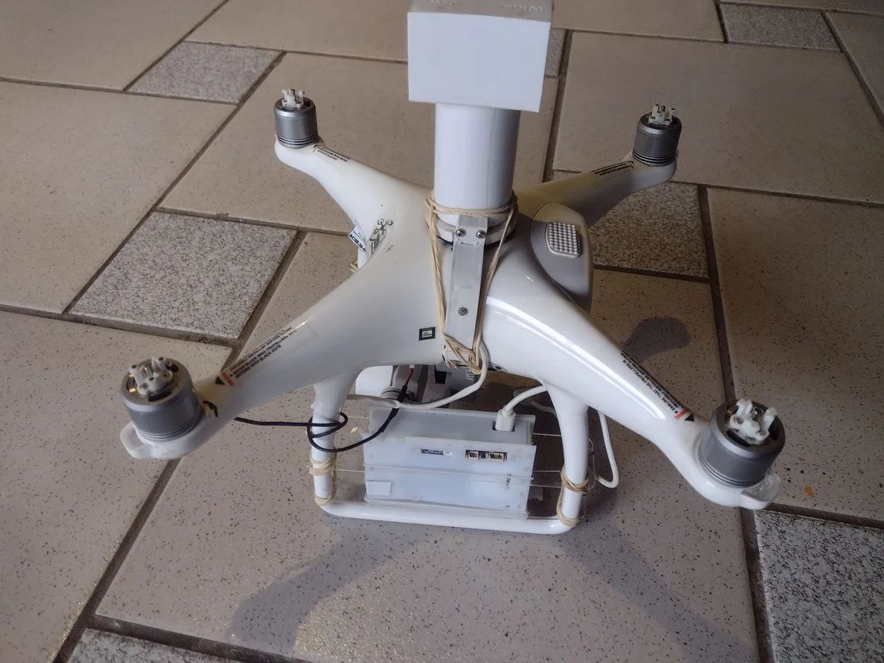 Drone DJI Phantom 4 Adv com PPKacessório - Foto 2