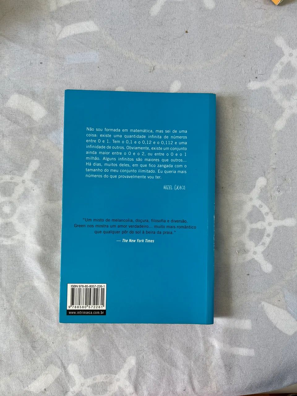 Livro A Culpa é das Estrelas  - Foto 2