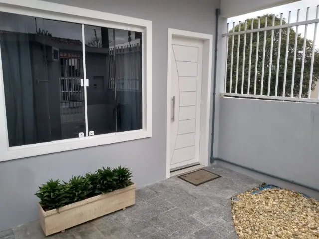 Alugo Kitnet mobiliada 1 quarto em Tubarão/SC