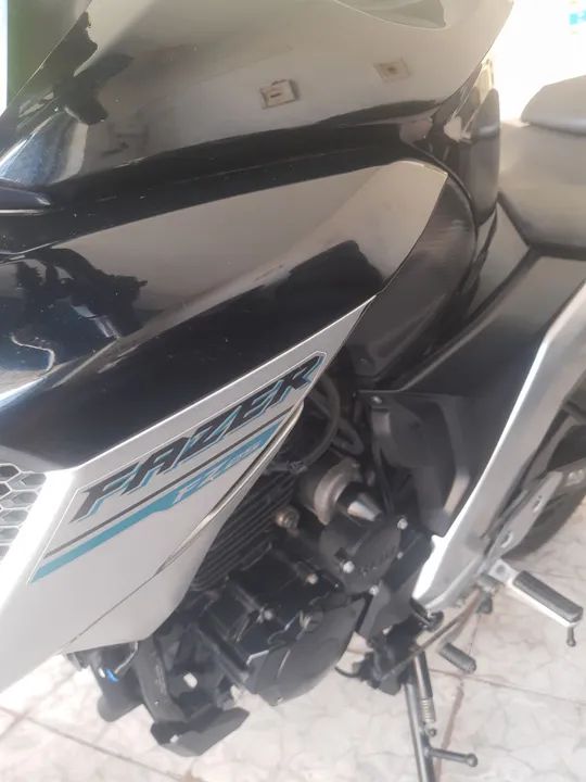 YAMAHA FAZER 250cc 2019 - Foto 3
