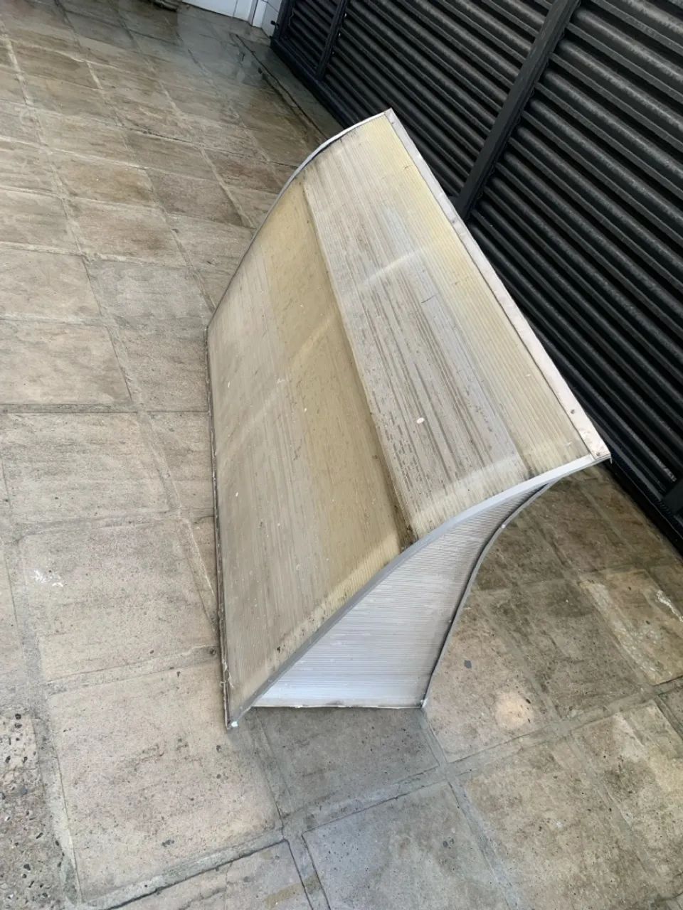 Toldo de alumínio e policarbonato - 1,00m x 1,50m - Foto 5