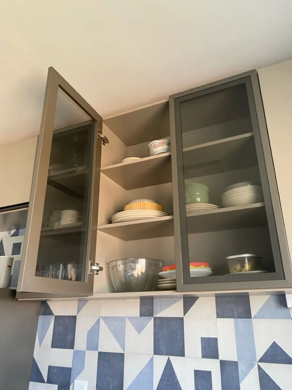 Armário de Cozinha com Vidro - Novo