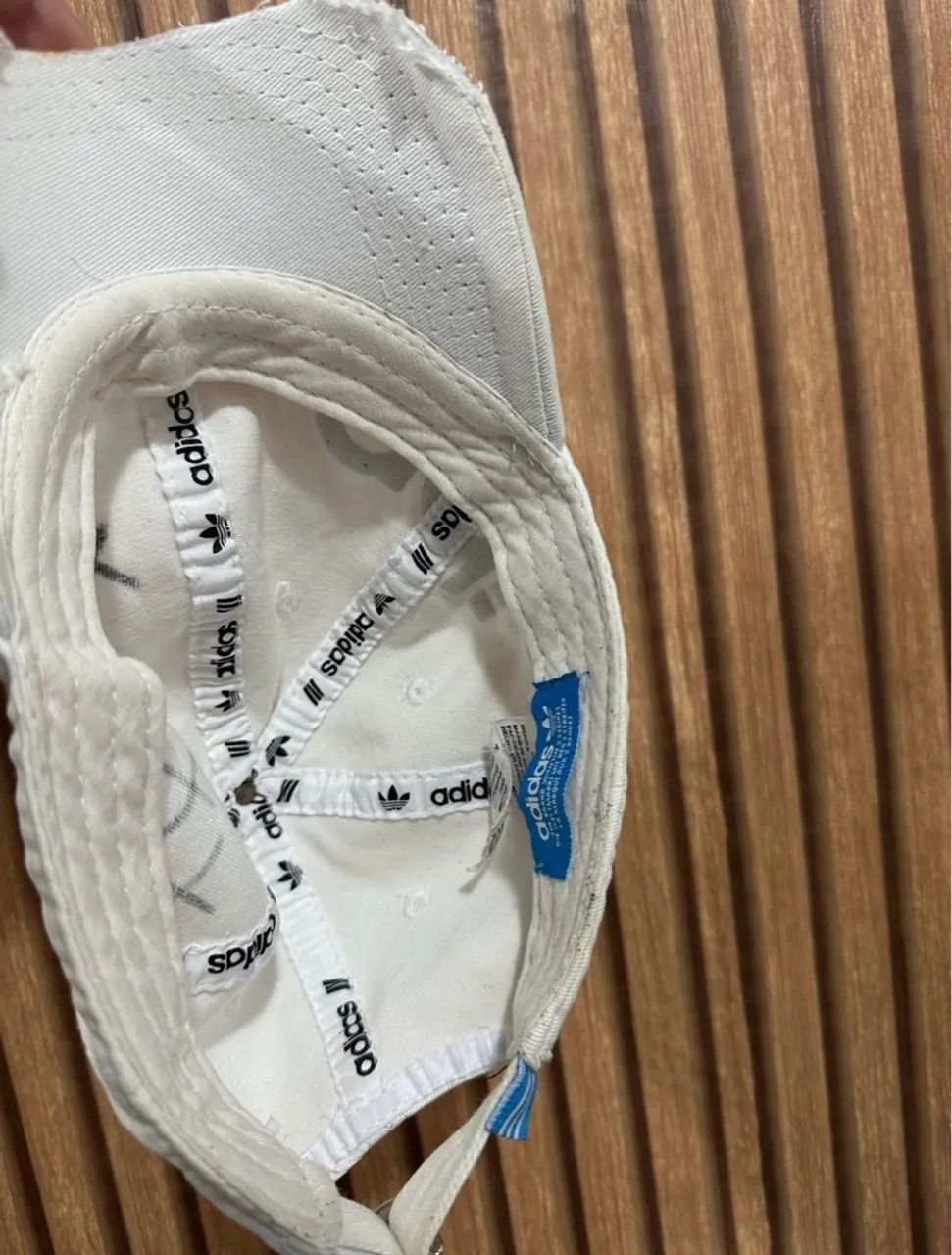 boné da adidas branco - Foto 4