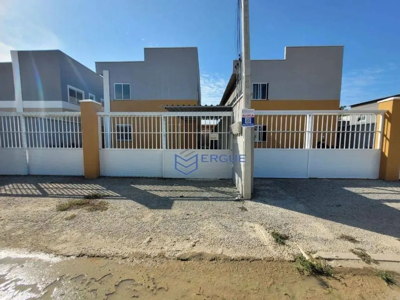 Apartamento com 2 dormitórios para alugar, 50 m² por R$ 600,00/mês - Vila Nova - Itaitinga