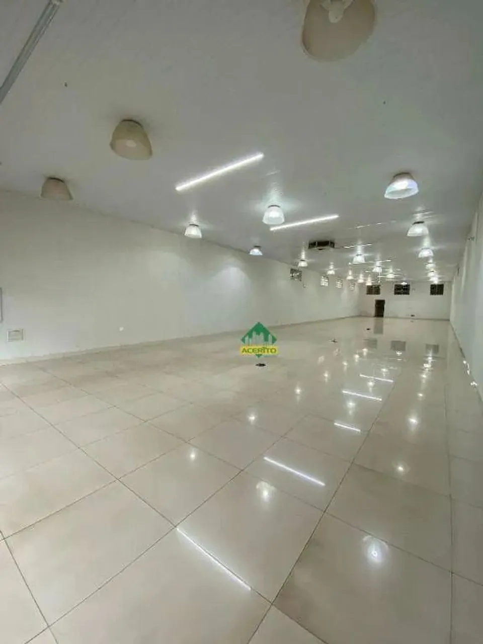 GALPÃO PARA LOCAÇÃO NO CENTRO DE ARAÇATUBA