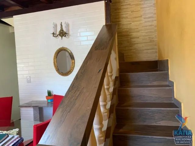 Casa Duplex à Venda com 5 dormitórios + 1 edícula com 2 kitnets em Piúma-ES - Foto 4