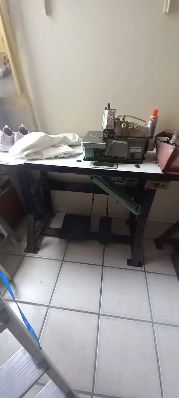 Máquina de costura - Foto 3