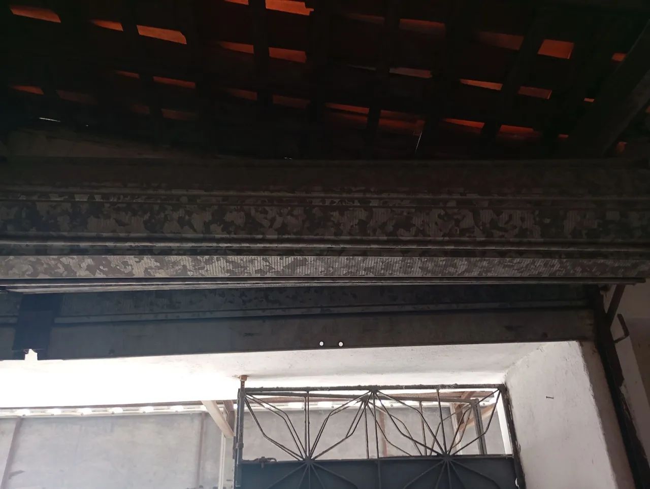 Porta de aço para garagem