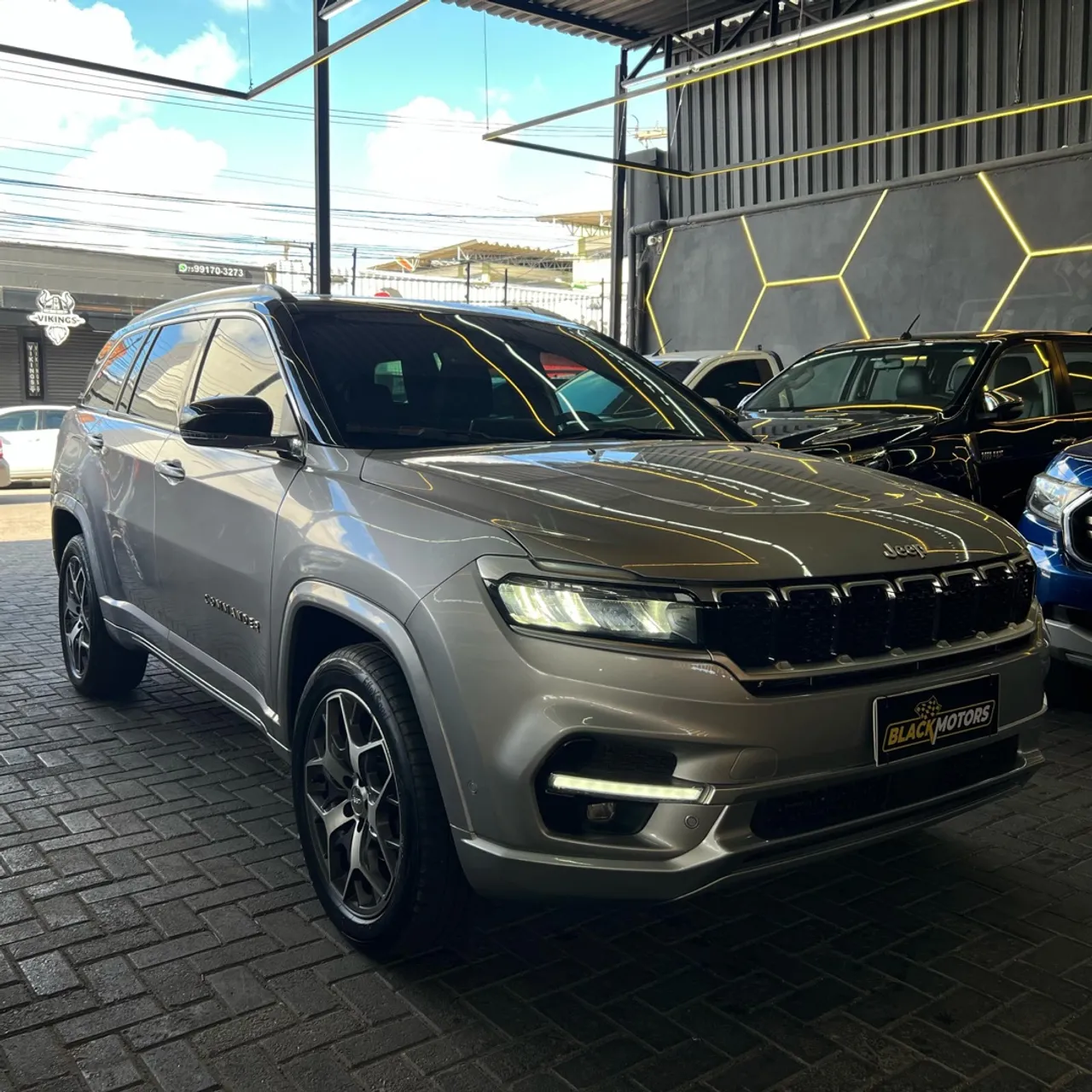 JEEP/COMMANDER OVERLAND TD 380 2023 