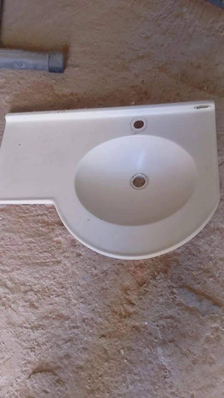 Cuba para banheiro com design moderno