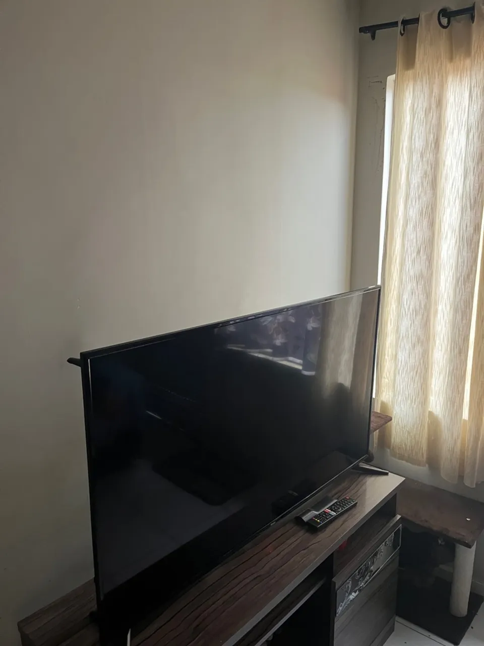 TV LED 50 polegadas (com defeito)
