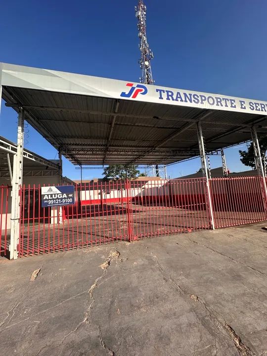 Locação. Área total com aprox 740 m2. Av Major Willians esquina com Rua Gal. Penha Brasil.