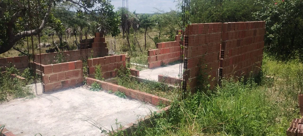 Terreno em construção a venda no Santuário da Misericórdia CEDEC Arcoverde