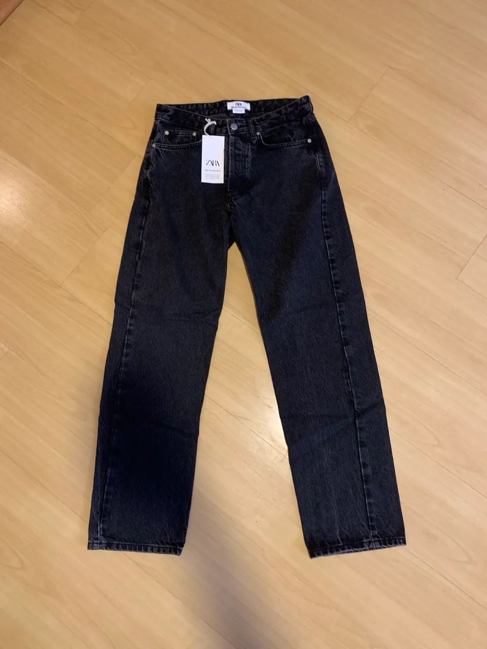 Nova Calça Zara reta cinza escuro 