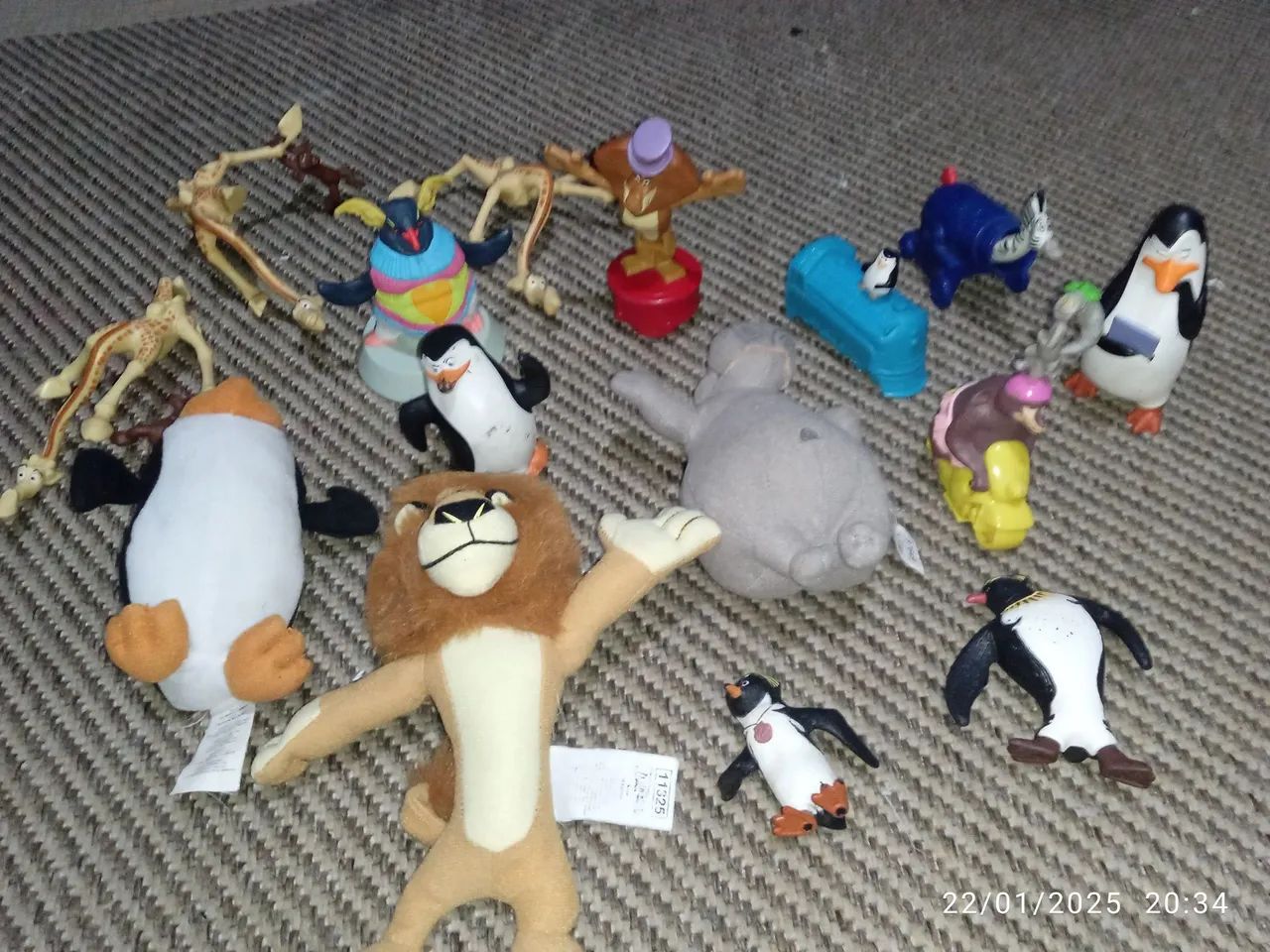Personagens de Madagascar - kit com 15 peças 