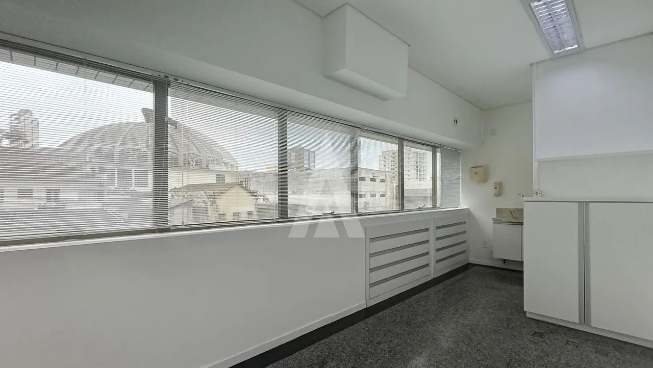 Sala comercial com 3 salas internas no bairro Centro. - Foto 5