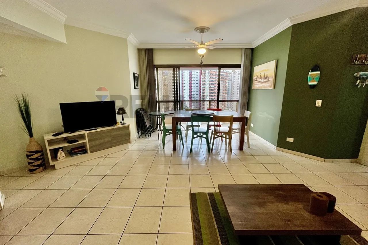 Apartamento a Venda 2 dormitórios, Edificio Proximo ao Mar com Lazer - Remax - Foto 2