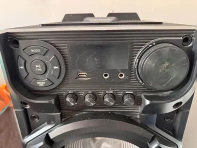 Caixa de Som Lenoxx CA-5000 com Karaokê, Bluetooth e Rádio FM