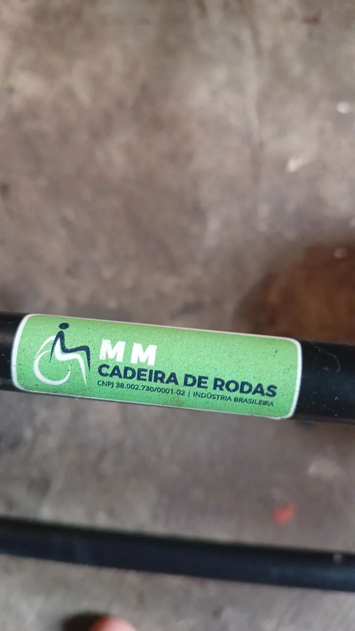 Vendo cadeira de banho  - Foto 2