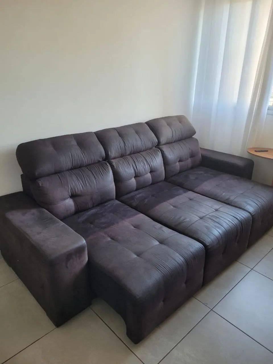 Sofá Retrátil 3 Lugares (2,55m) - Preto  - Foto 2
