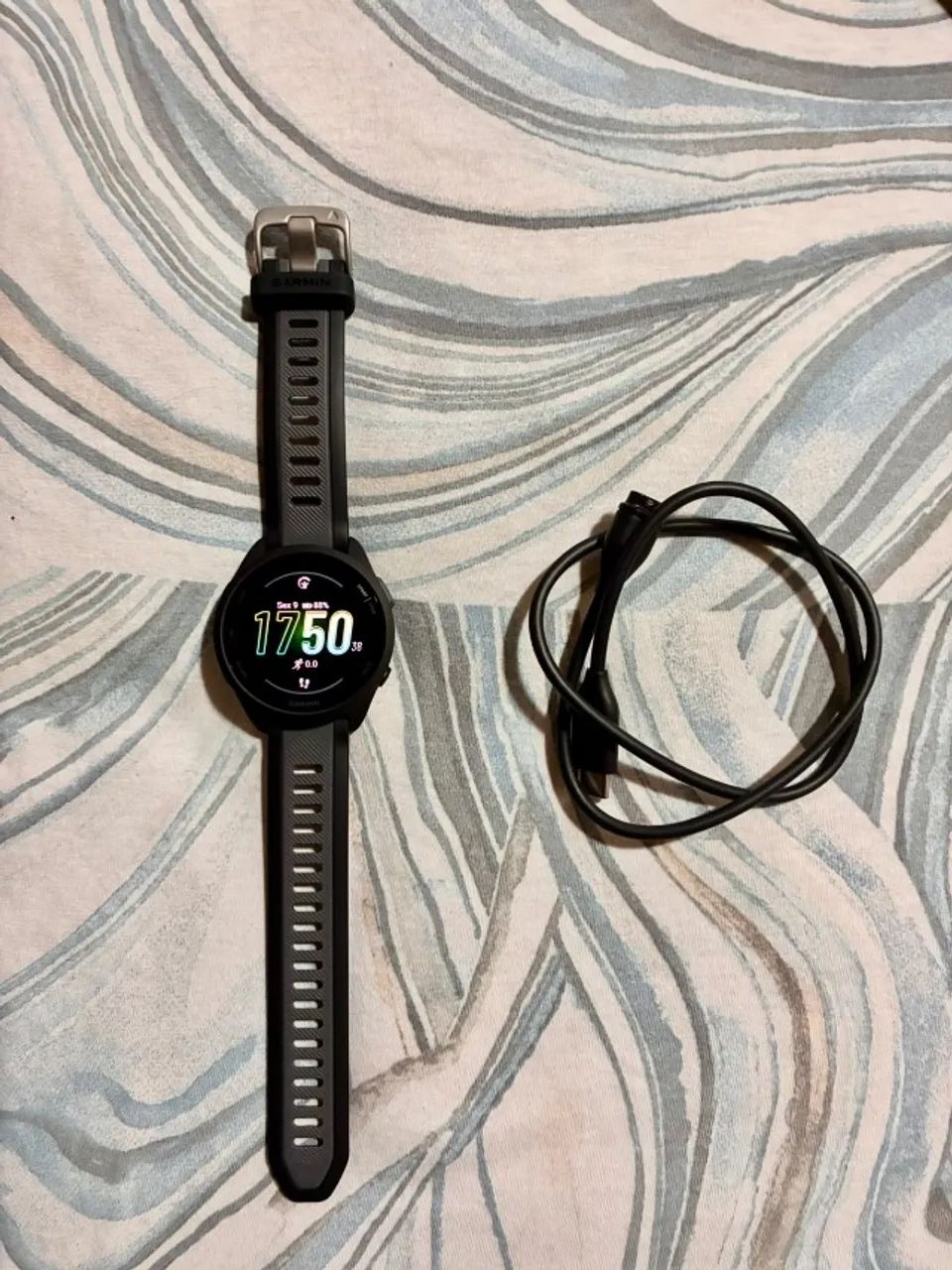 Smartwatch Garmin Forerunner 165 (Sem uso)