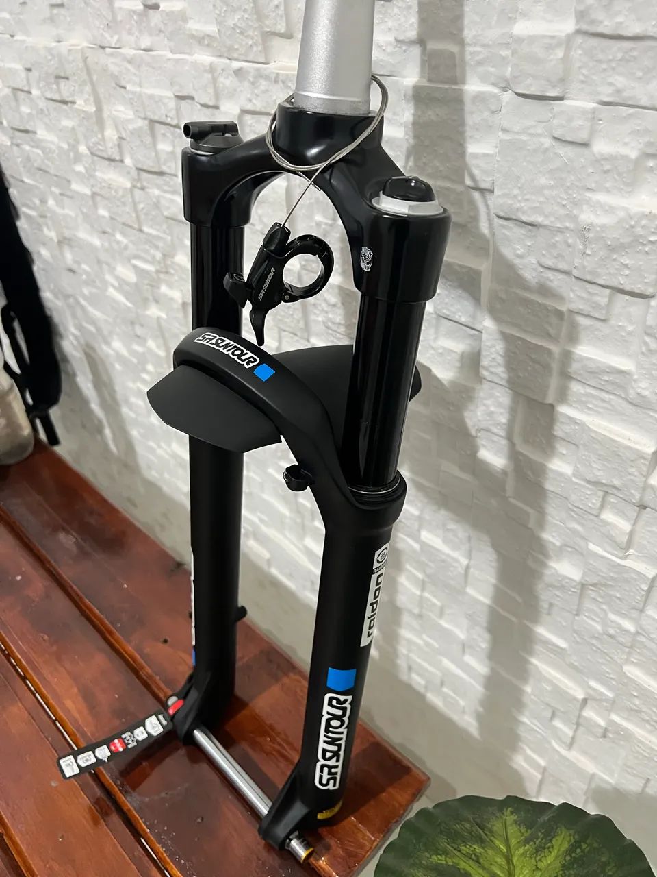 Suspensão SR Suntour Raidon (Nova) - Acessórios de Ciclismo