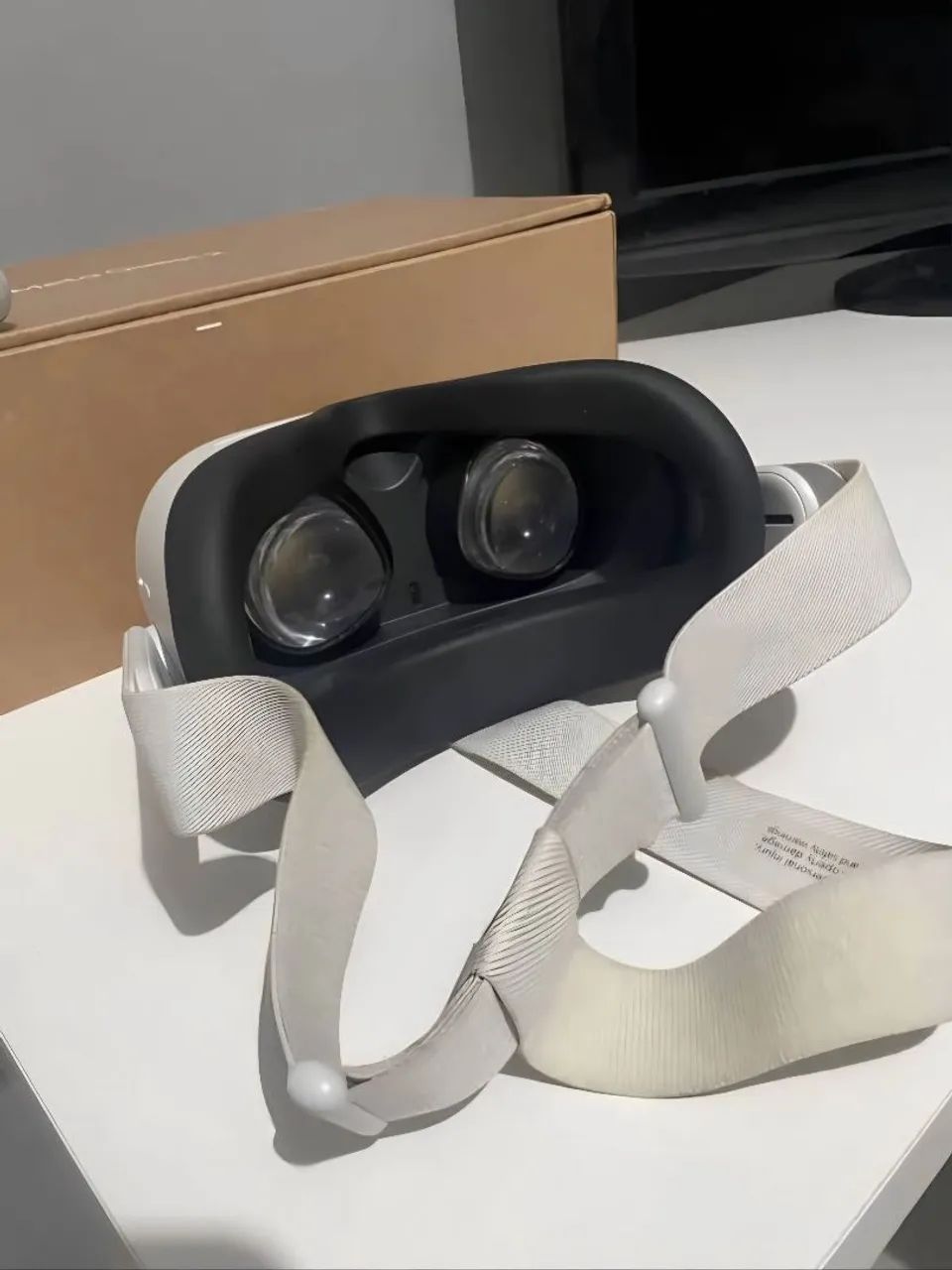 Oculus Meta Quest 2 - Foto 3
