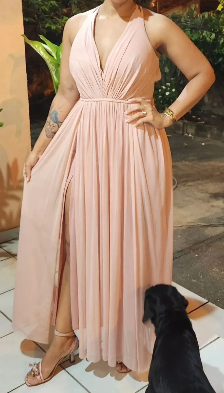 Vestido de festa em tule rosê