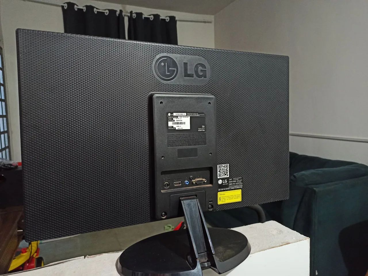 Monitor LG 24 - 60Hz - Foto 2
