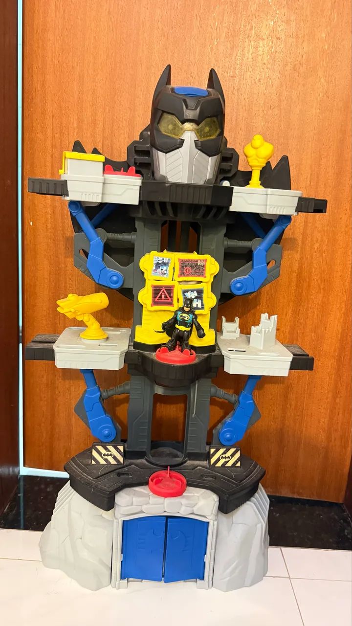 Batman Imaginext transformável 