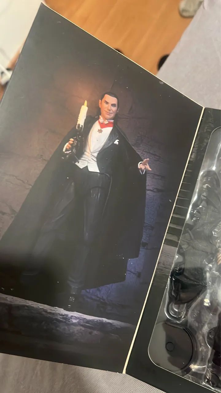 Neca action figure Drácula PROMOÇÃO  - Foto 2