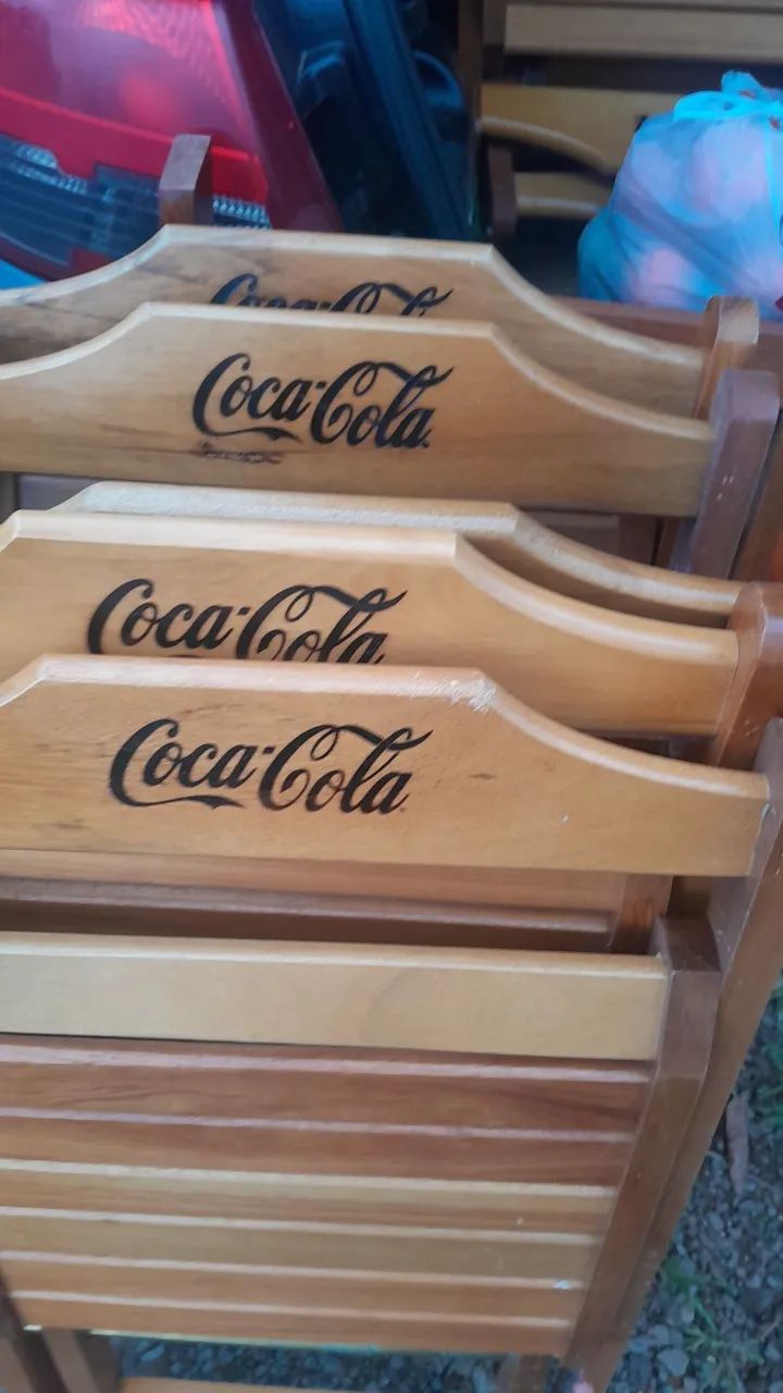 Mesas e cadeiras da coca cola - Foto 2