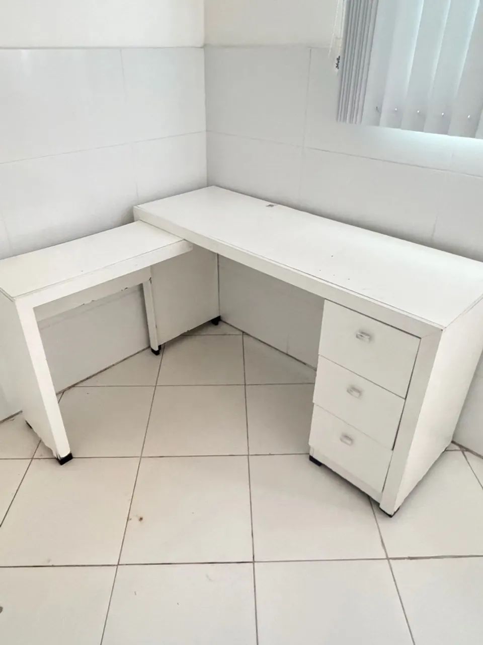 Escrivaninha para estudo/ trabalho   - Foto 4
