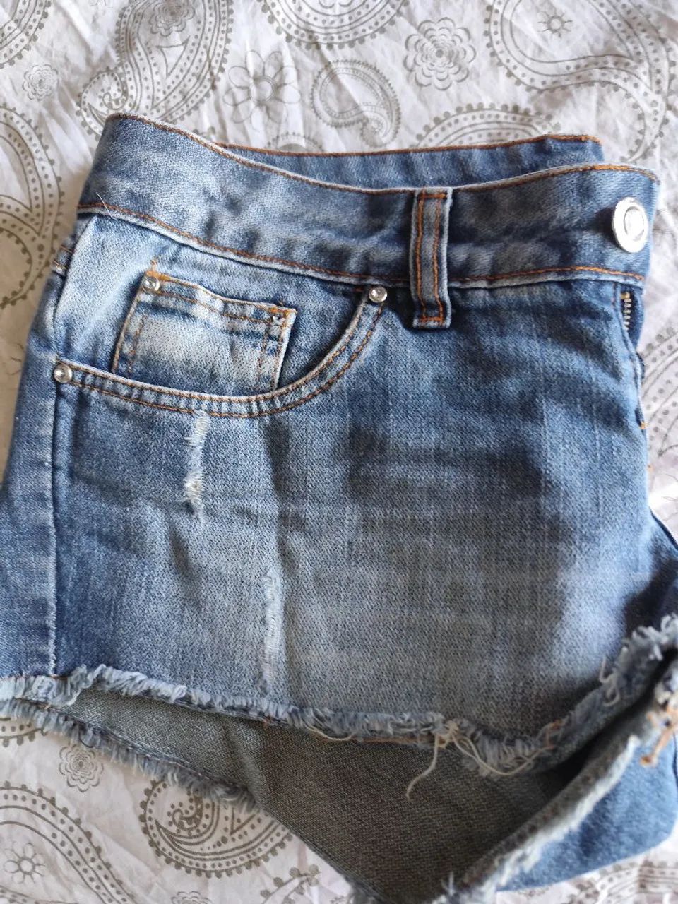 Short jeans curto sem Lycra, veste 38/40 - Foto 3
