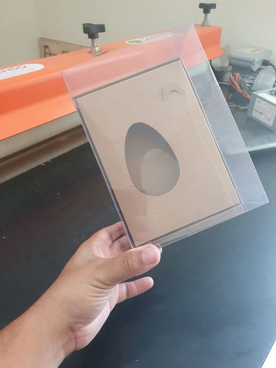 Caixa para ovo de colher (Páscoa)