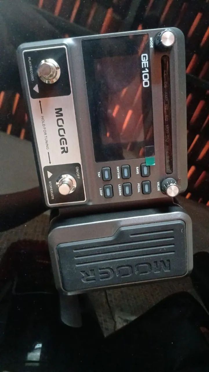 Pedaleira GE100