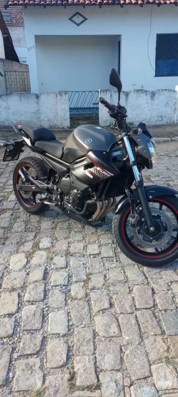 XJ6 2019 (ÚLTIMO MODELO)