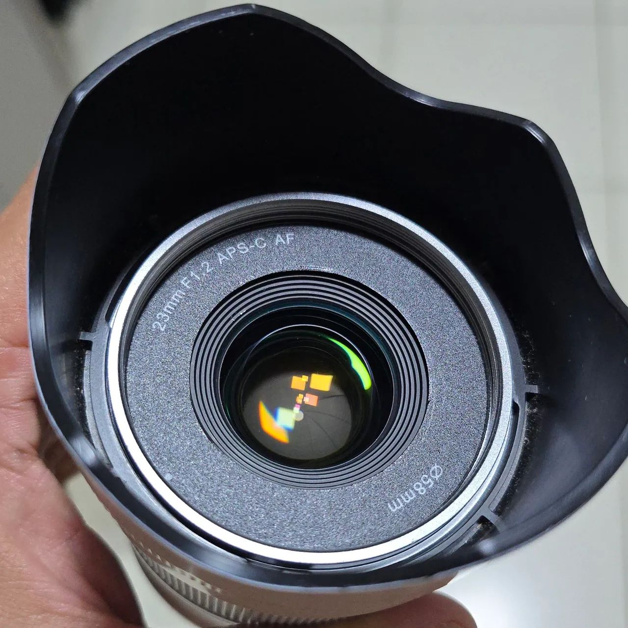Lente Sony Sirui 23mm 1.2 APS-C E-mount Branca - Foto 4