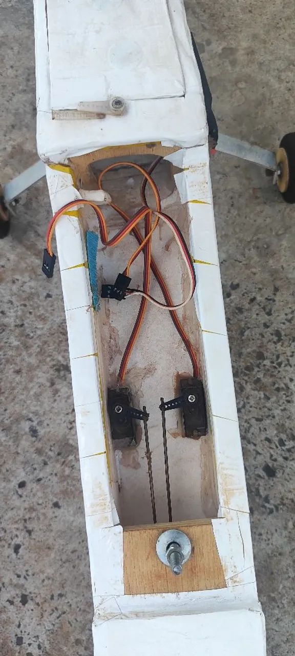 Aeromodelo Ugly Stick  - Foto 4