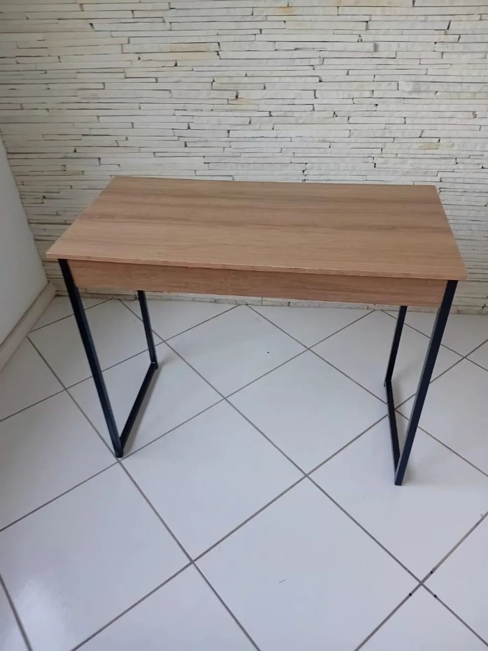 Mesa de escritório estilo industrial 